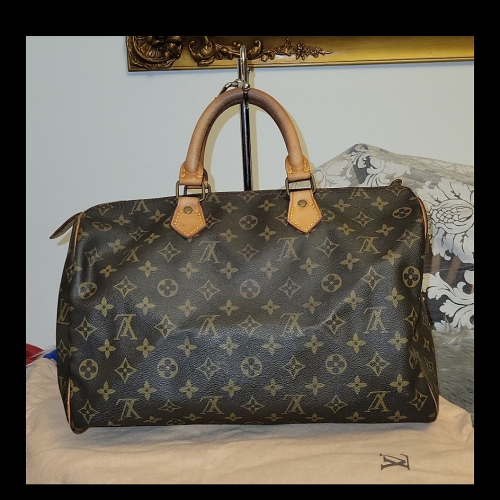Speedy 35 Louis Vuitton monogram bag - Picture 17 of 17